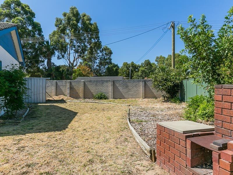2 Tomah Road, Armadale WA 6112