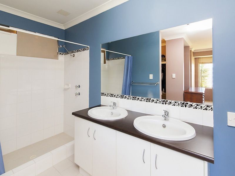 3 Rayner Place, Seville Grove WA 6112