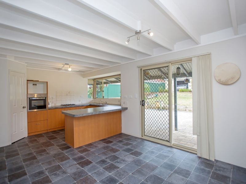3200 Albany Highway, Mount Nasura WA 6112