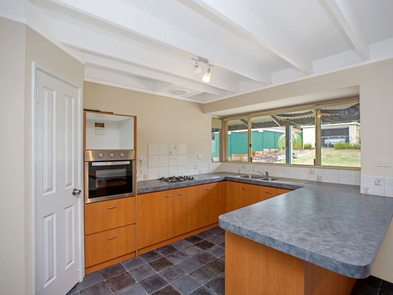3200 Albany Highway, Mount Nasura WA 6112