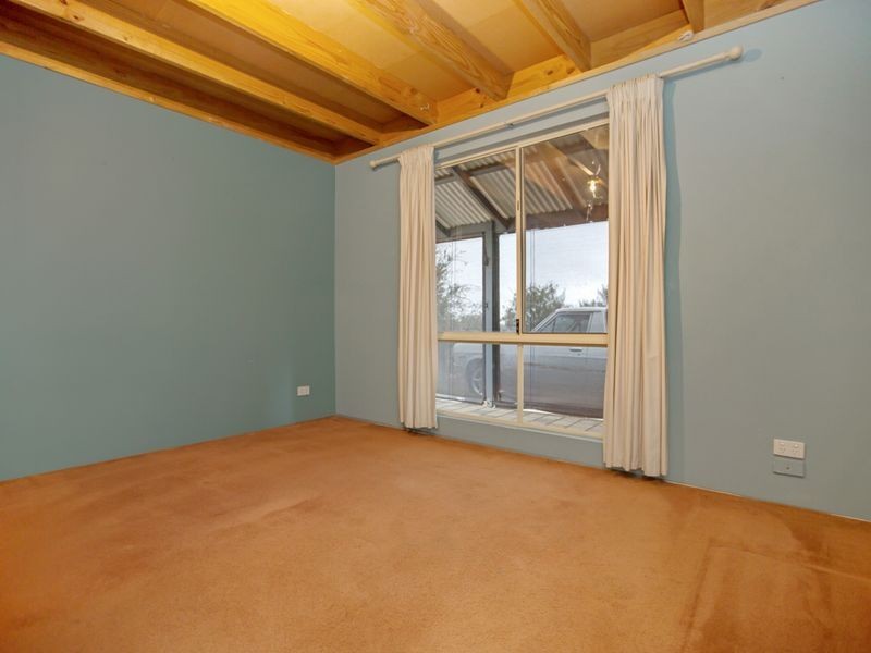 3200 Albany Highway, Mount Nasura WA 6112