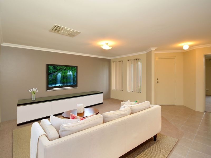 4 Yengo Mews, Aubin Grove WA 6164