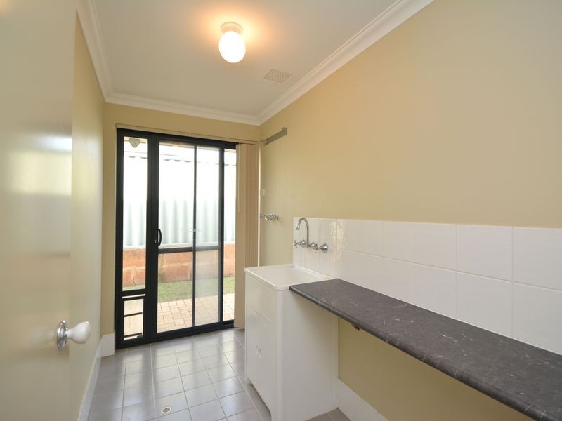 4 Yengo Mews, Aubin Grove WA 6164