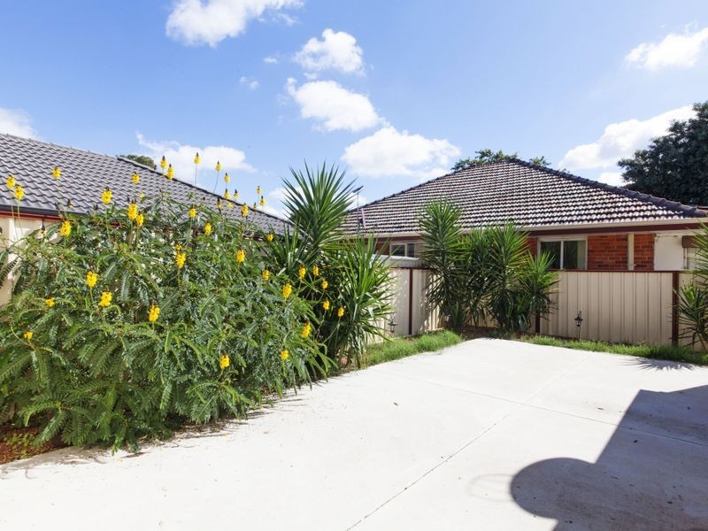 4 Lefroy Road, Mount Nasura WA 6112