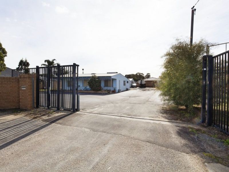 186 Maddington Road, Maddington WA 6109