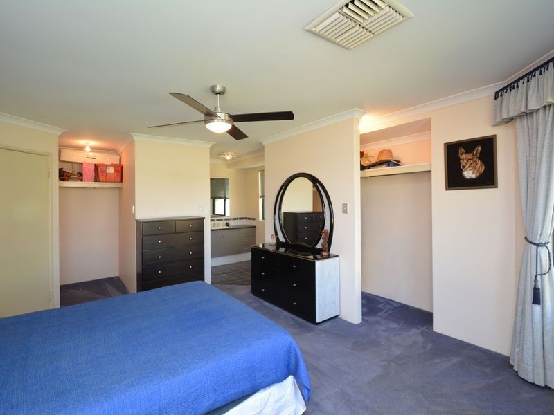 58 Feeney Gardens, High Wycombe WA 6057