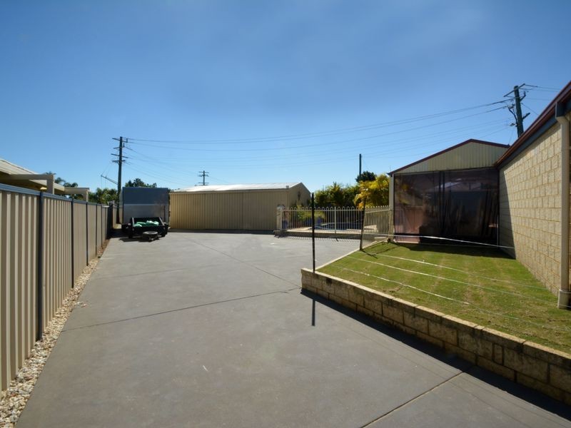 58 Feeney Gardens, High Wycombe WA 6057