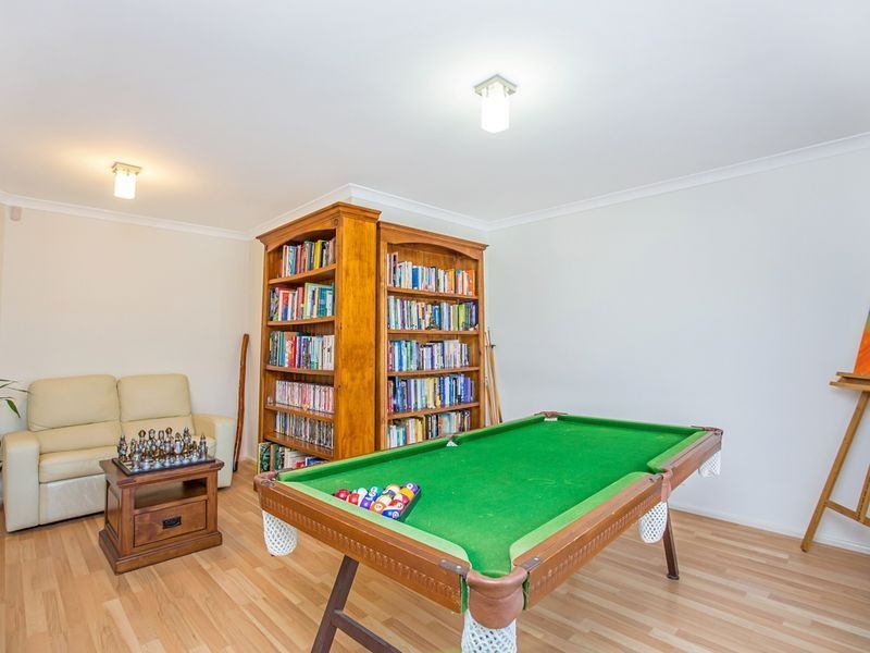 58 Chadwick Parade, Brookdale WA 6112