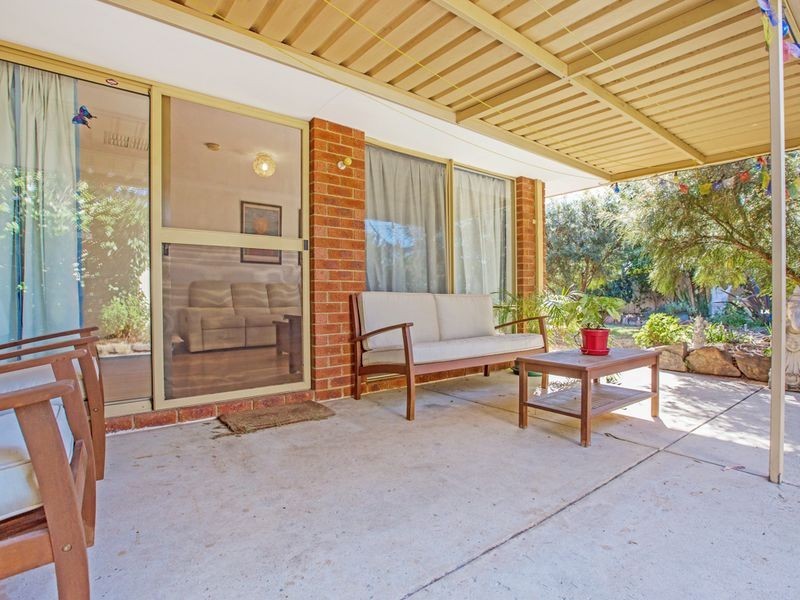 58 Chadwick Parade, Brookdale WA 6112