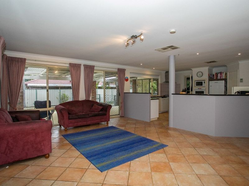 39 Alice Road, Byford WA 6122