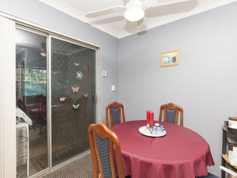 8 Netley Place, Armadale WA 6112