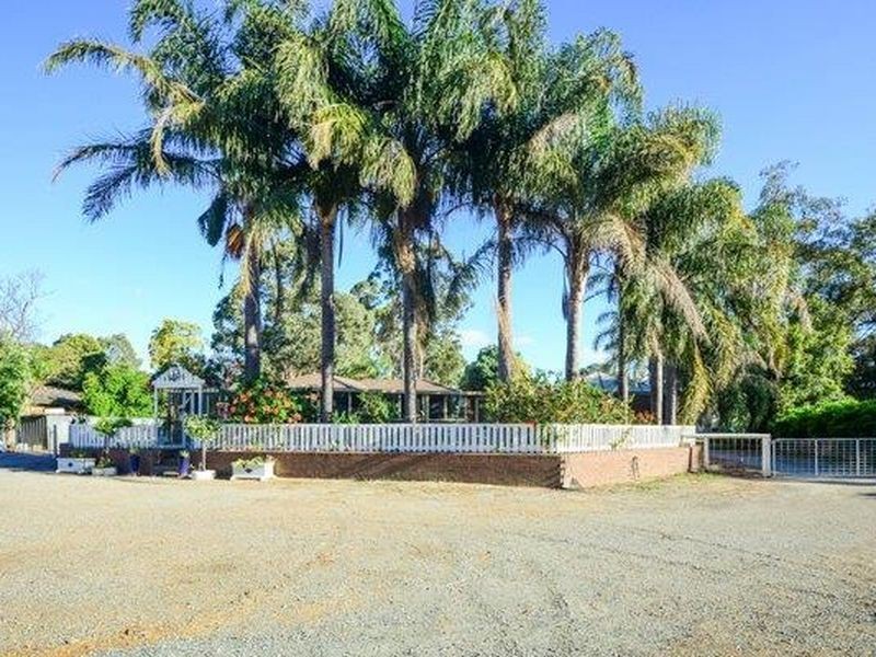 140 Abernethy Road, Byford WA 6122