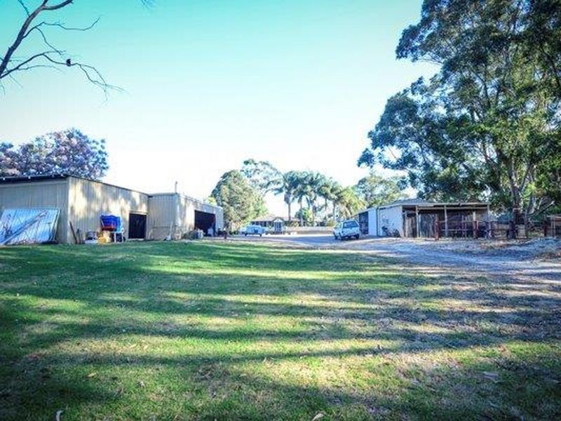 140 Abernethy Road, Byford WA 6122