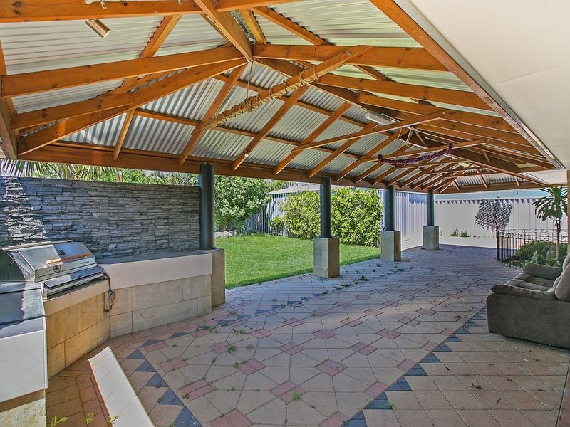 128 Dalrymple Drive, Leda WA 6170