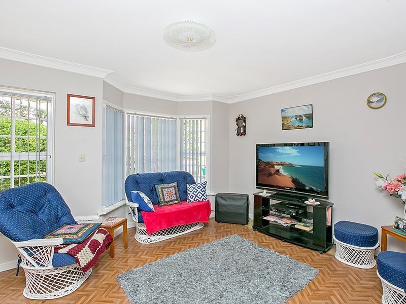 11 Natasha Way, Camillo WA 6111