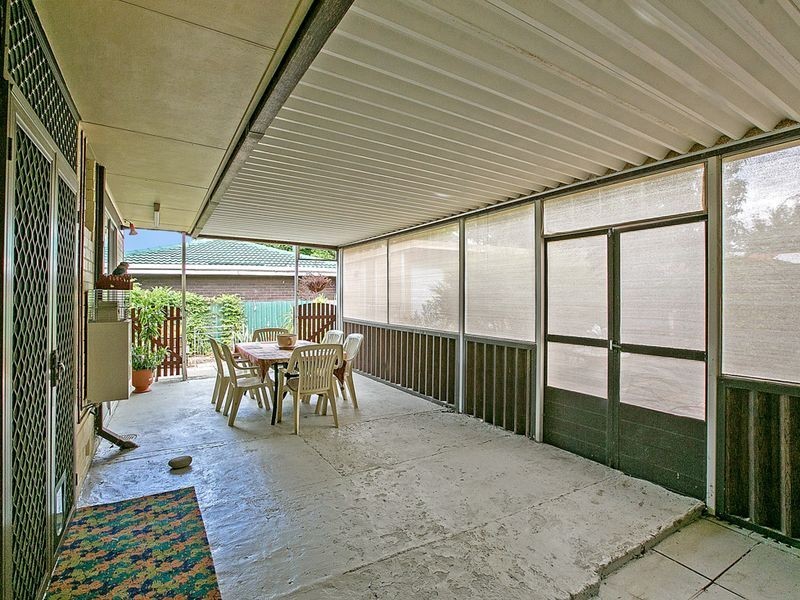 11 Natasha Way, Camillo WA 6111