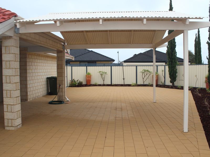 325 Wentworth Parade, Success WA 6164