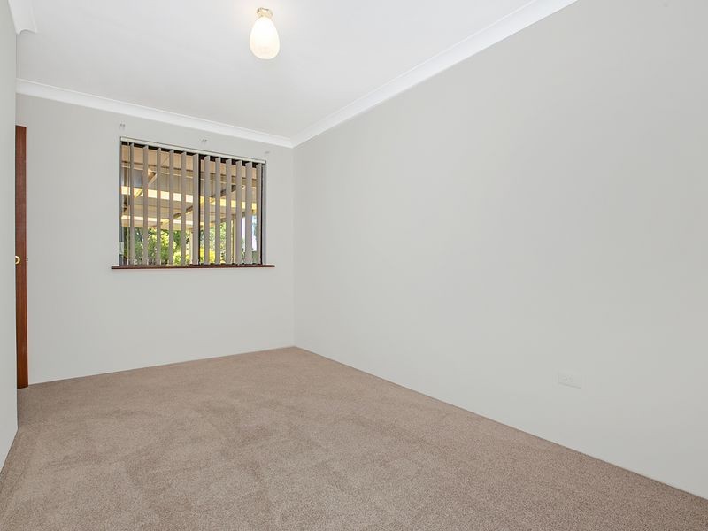 18 Westminster Court, Armadale WA 6112