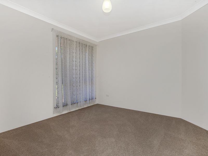 18 Westminster Court, Armadale WA 6112