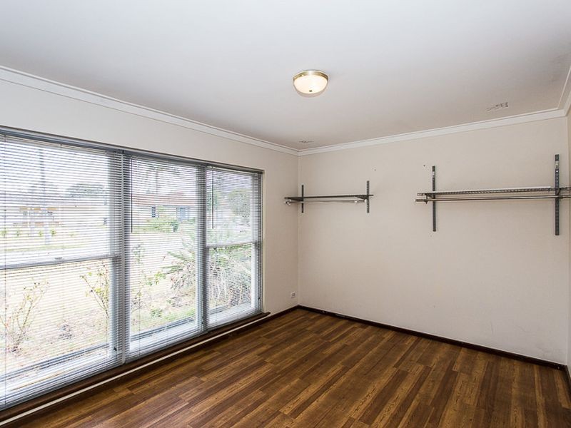 5 Kari Court, Camillo WA 6111