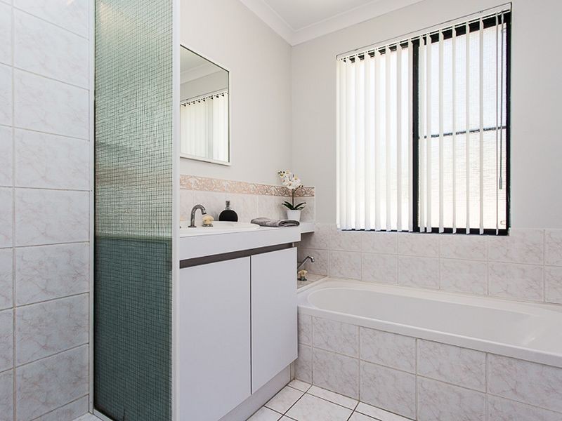 58 La Fayette Boulevard, Bibra Lake WA 6163