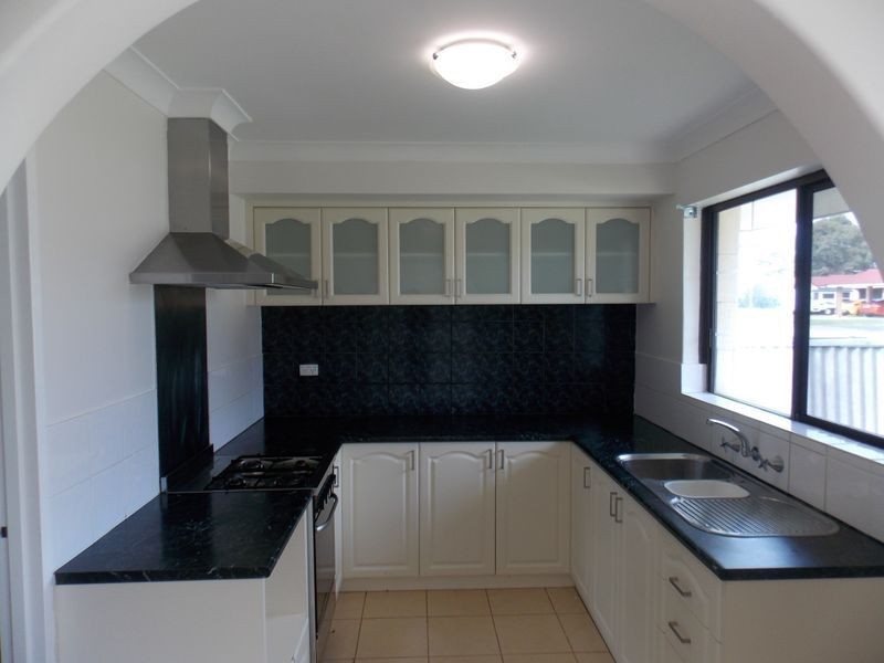 24 Wilcannia Way, Armadale WA 6112