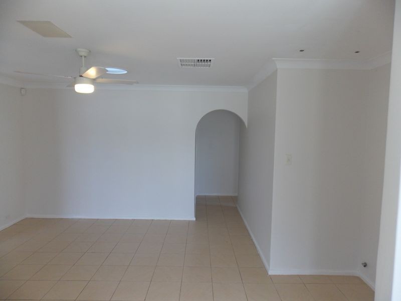 24 Wilcannia Way, Armadale WA 6112