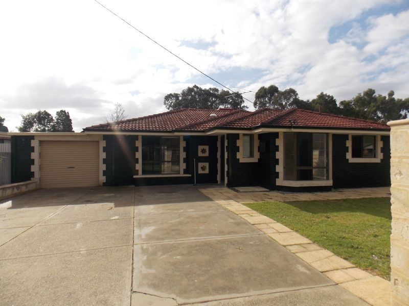 24 Wilcannia Way, Armadale WA 6112
