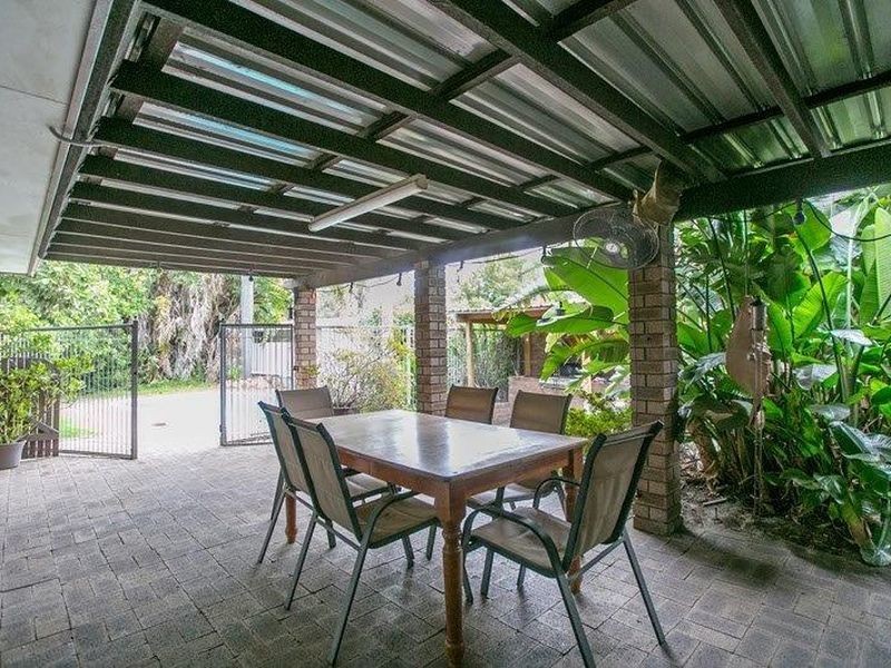 13 Delamere Way, Camillo WA 6111