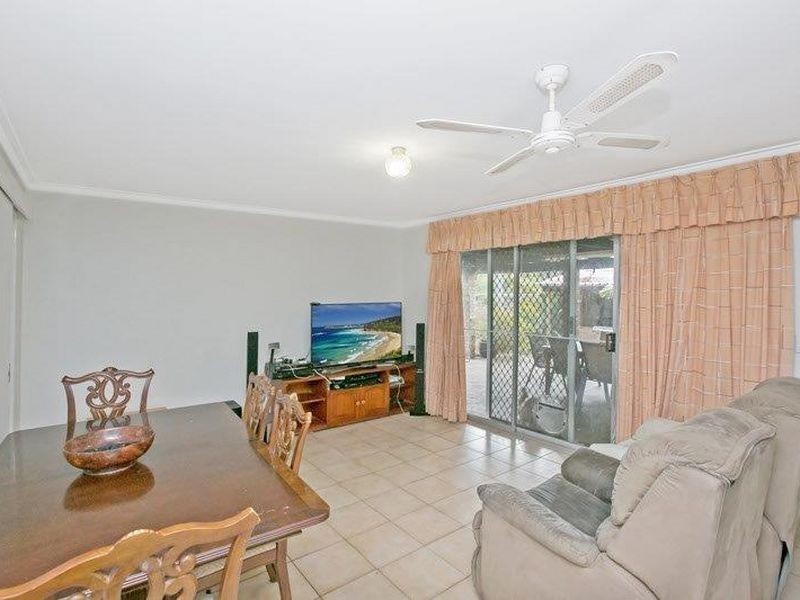 13 Delamere Way, Camillo WA 6111