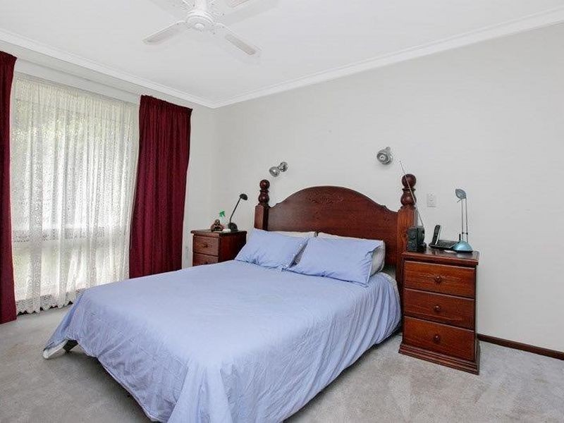 13 Delamere Way, Camillo WA 6111