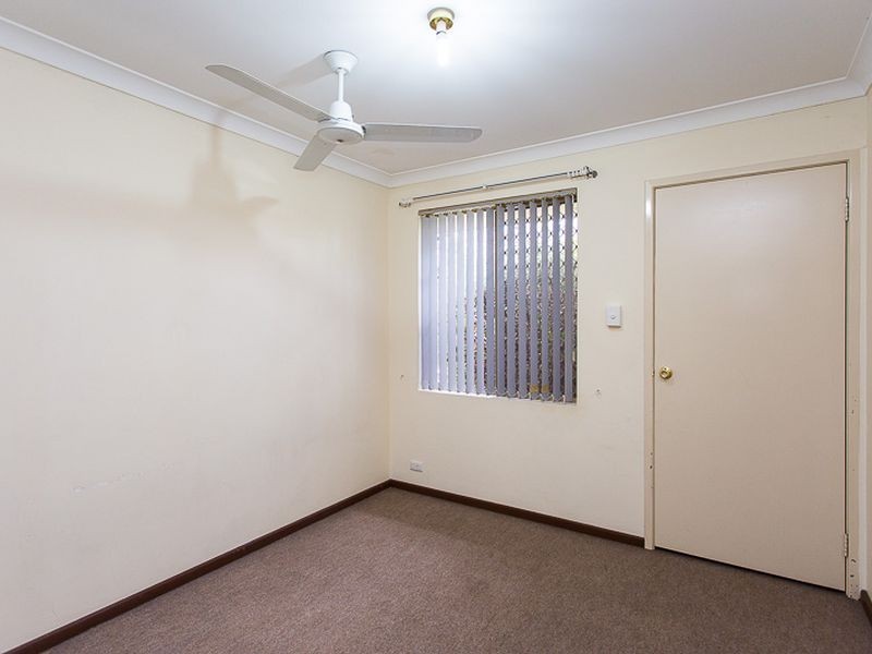 Unit 11/18 Lathwell Street, Armadale WA 6112