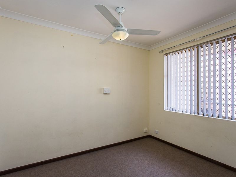 Unit 11/18 Lathwell Street, Armadale WA 6112