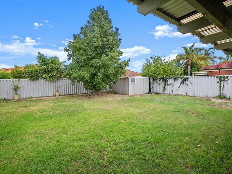 125 Brenchley Drive, Atwell WA 6164