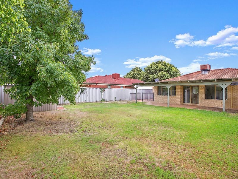 125 Brenchley Drive, Atwell WA 6164