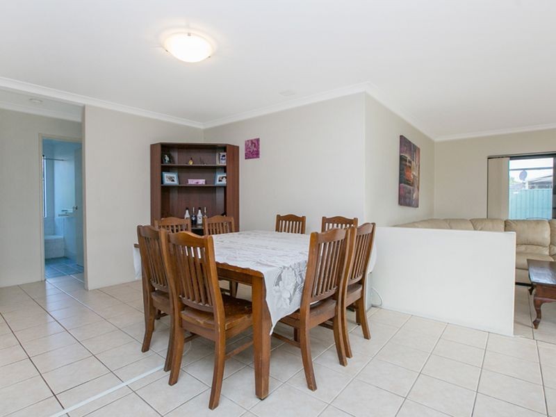 105 Folland Parade, Atwell WA 6164