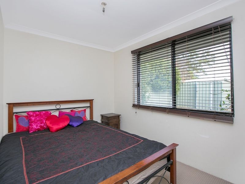 105 Folland Parade, Atwell WA 6164