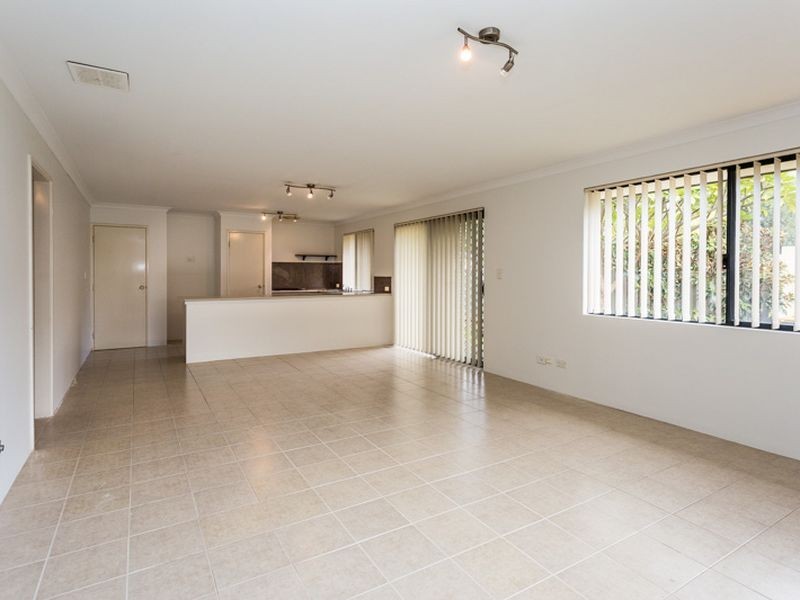 10 Charvil Mews, Wellard WA 6170