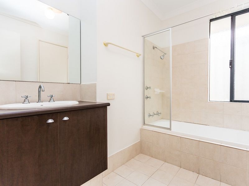 10 Charvil Mews, Wellard WA 6170