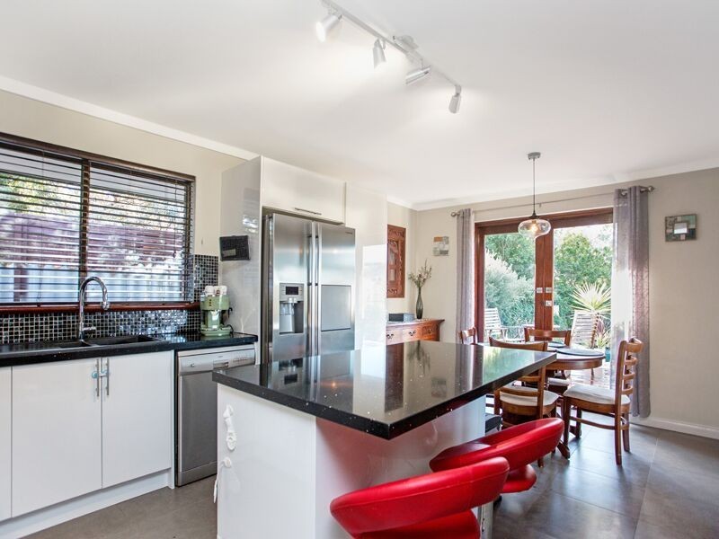 38 Ecko Road, Mount Nasura WA 6112