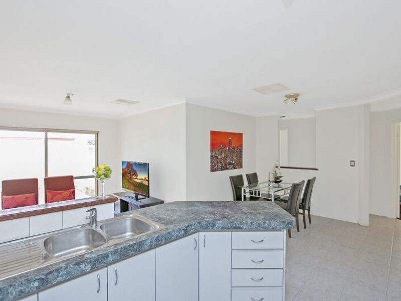 107 Folland Parade, Atwell WA 6164