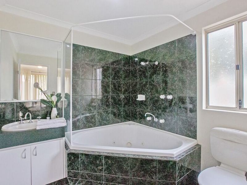107 Folland Parade, Atwell WA 6164