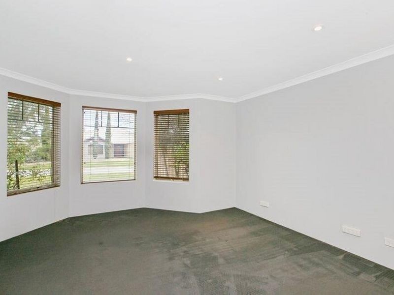 5 Concord Terrace, Atwell WA 6164