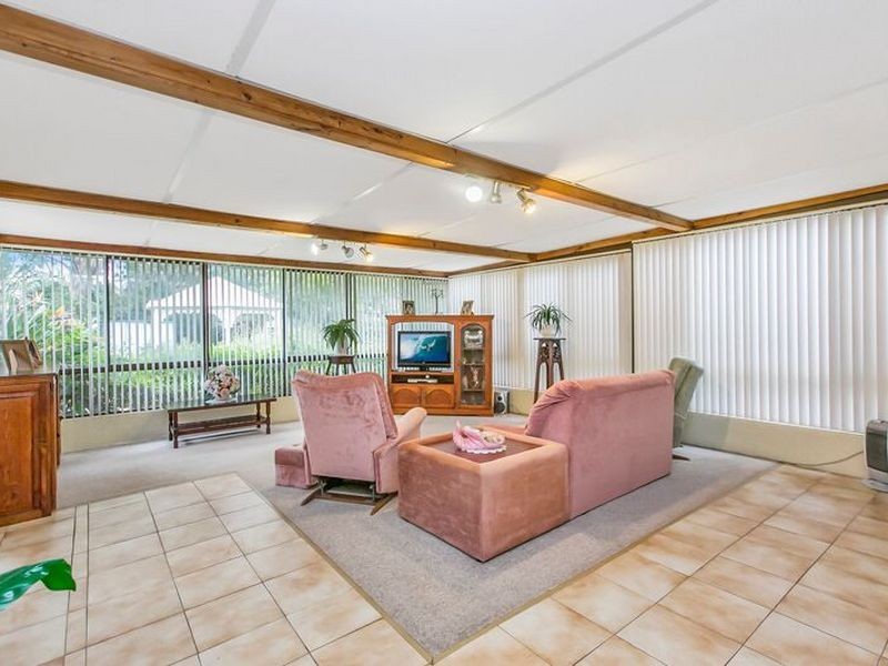 5 Whittington Street, Mount Nasura WA 6112