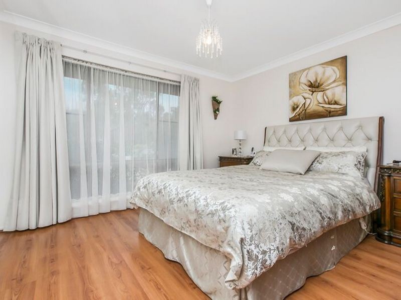 5 Whittington Street, Mount Nasura WA 6112