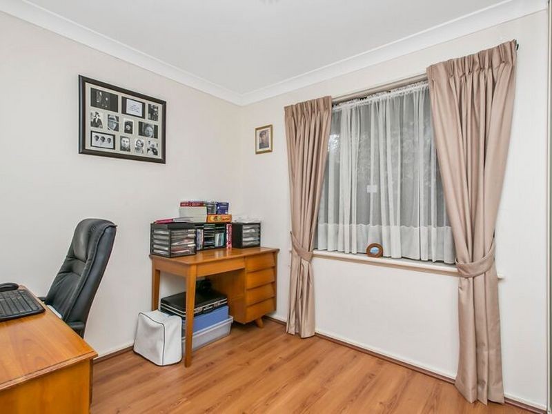 5 Whittington Street, Mount Nasura WA 6112