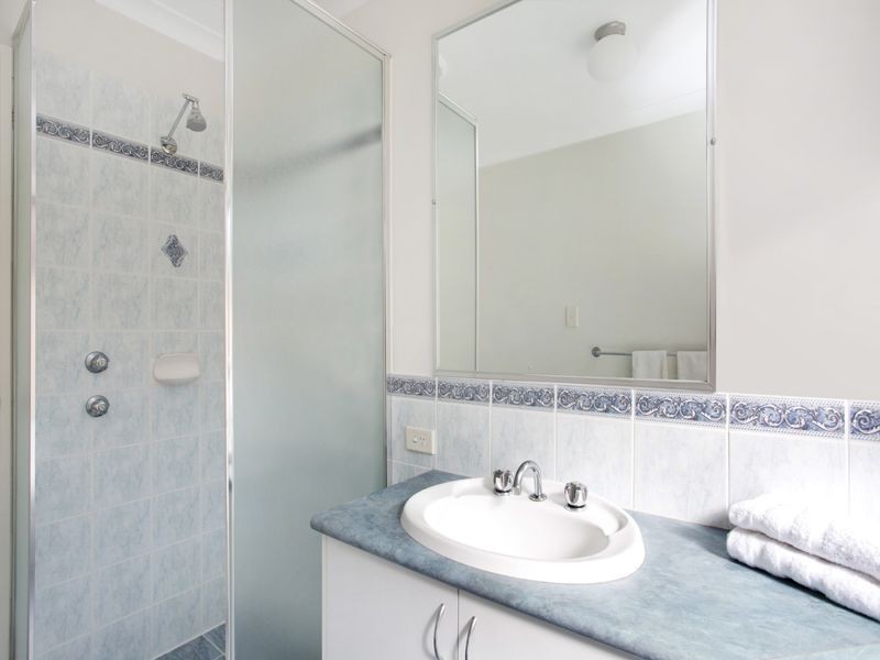 13 Reeves Entrance, Success WA 6164