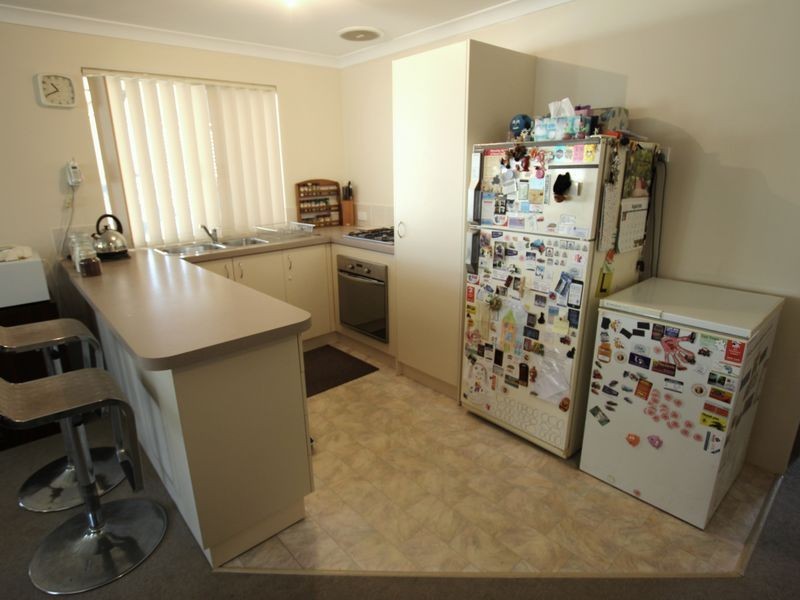 1 Glasgow Way, Seville Grove WA 6112