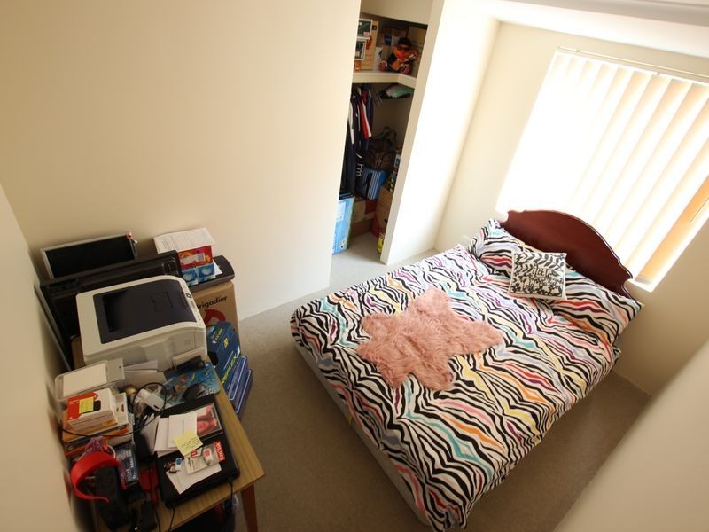 1 Glasgow Way, Seville Grove WA 6112