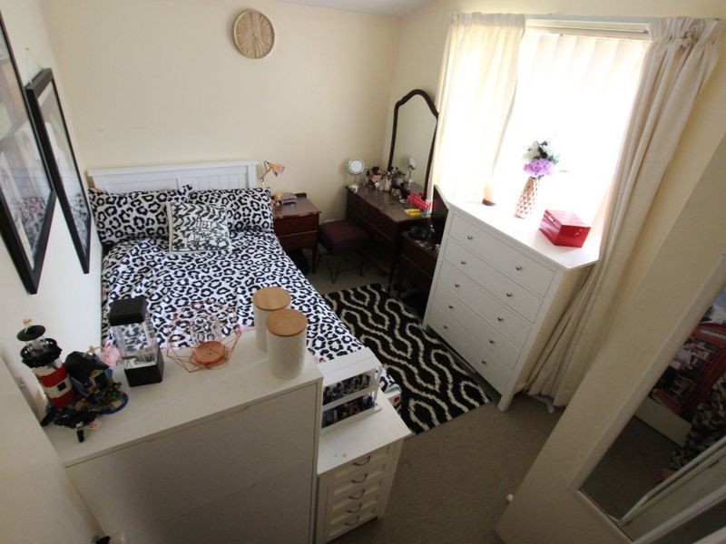 1 Glasgow Way, Seville Grove WA 6112